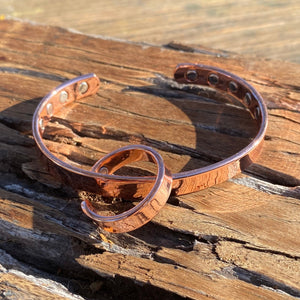 Gorgeous cuff and ring set with hi polish ‘shiny’ rose finish.   All our copper cuffs are generous in fit; (American sizing) and adjustable smaller or bigger.