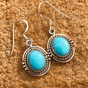 Designed by Roxy West; with style and comfort in mind. Handcrafted in silver with timeless ‘rope & bead’ silver work that frames polished gemstones.  Lovely .925 Sterling silver. Natural Arizona stones. Pendant size 15 x 17.5mm