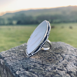 Roxy Collection Special    You'll be in love with this iridescent ✦MOP✦ Southwest dress ring. Artisan made in .925 Sterling silver, elongated Southwest design covers the top of you finger.  Weight : 8.77 Gram Approx ✦Stone Size : 40 x 13 MM Approx.