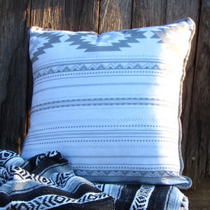 The Free Spirit Grande size cushion, with tranquil hues of soft grey and light Aztec print will add that relaxed western feel any space.