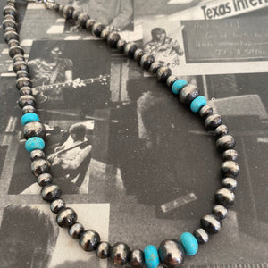 Desperado Navajo Pearls Necklace 16”