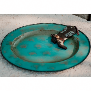 New to the Swan Creek Collection  Oval Iron charger tray with an antiqued spounge affect to add that rustic western flair to any room. These serving trays work perfectly in any rustic entertaining situation, and would be great to hold remote controls, mail, or other items. Not intended for food use.  Sourced by us from Dallas TX. You will find these decor items styled in Luxury ranches, Cowgirl magazines and Western boutiques.   Measurement: 22.5" x 16" Material: Metal